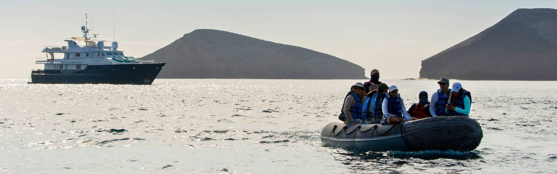 13-Day Galapagos Complete Luxury - Cruise + Island Hopping