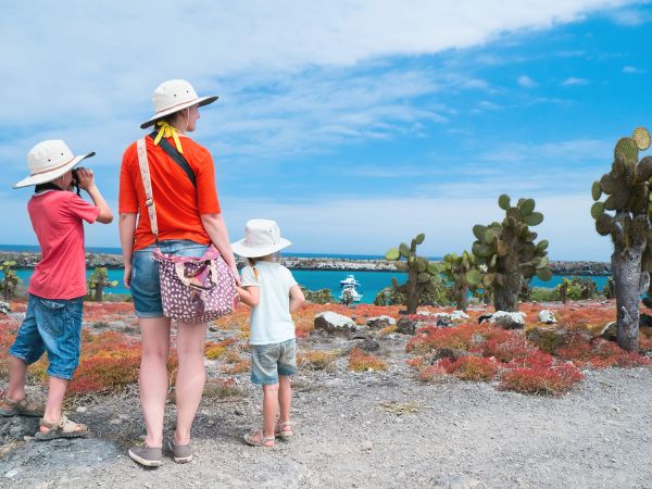 9 day galapagos family friendly tour 1 9 day galapagos family friendly tour - galapagos island hopping tours