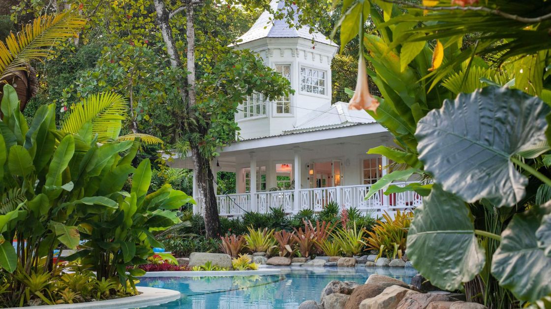 aguas claras hotel aguas claras