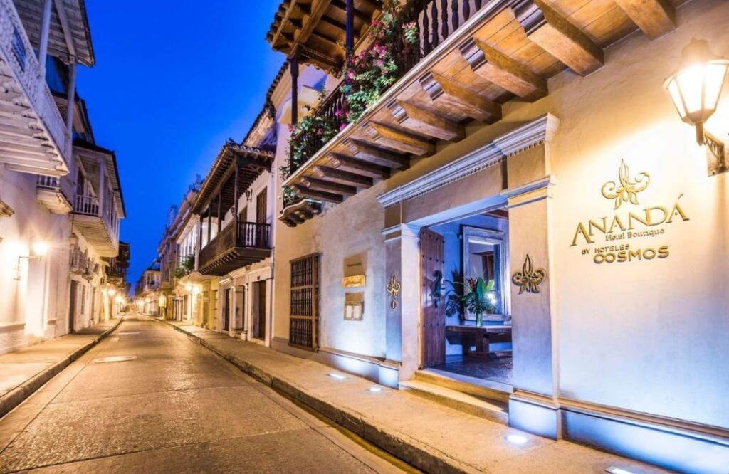 ananda hotel ananda-hotel