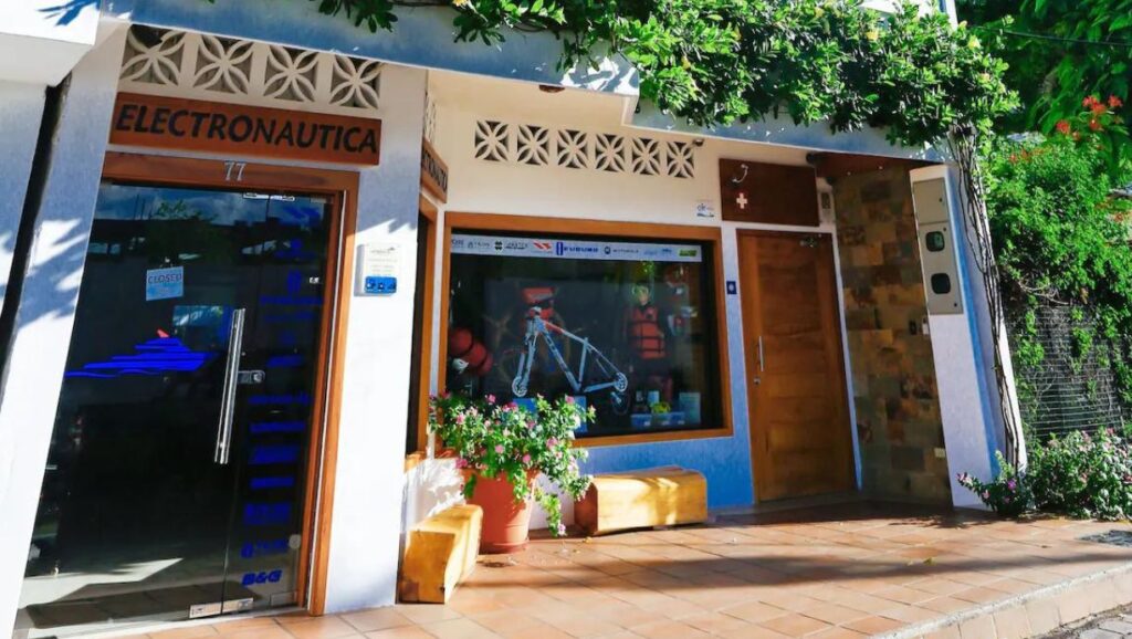 cucuve suites 3 e1679580106708 cucuve-suites exterior