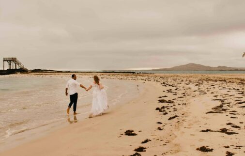 ecuador galapagos destination wedding
