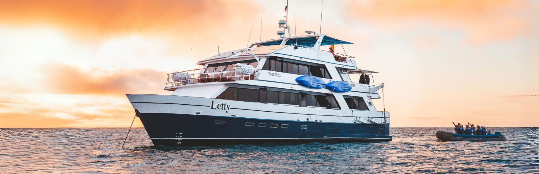 Galapagos Letty Cruise