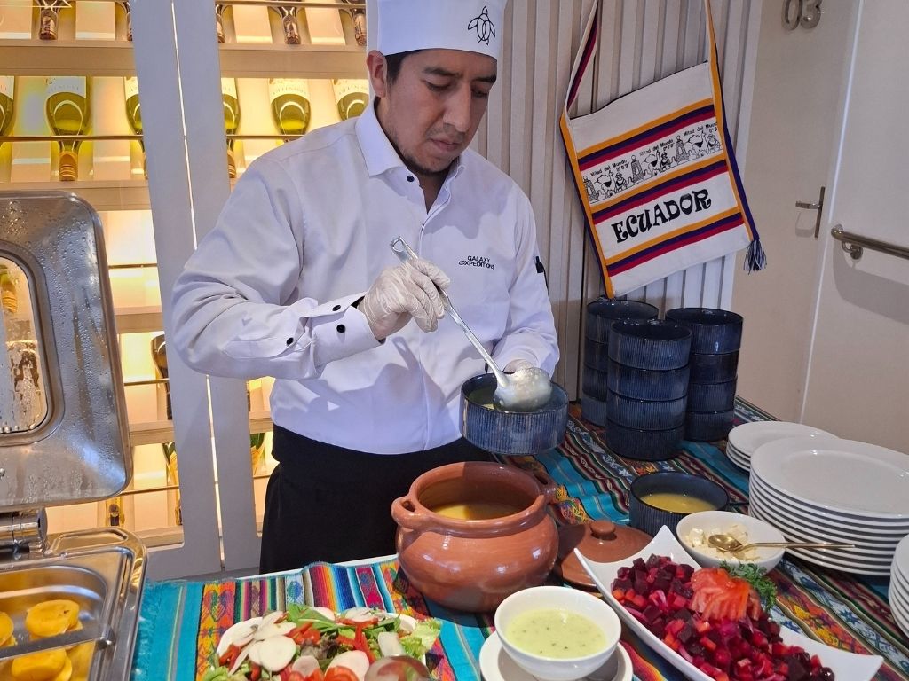 galaxy sirius galapagos cruise chefs 1 galapagos cruise cooking experience