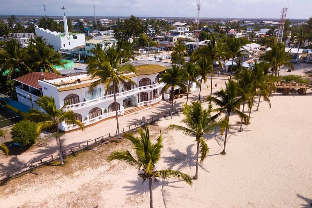 Albemarle Hotel - Isabela