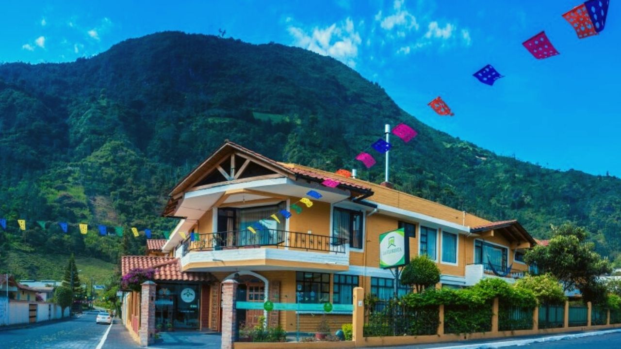 Hotel La Floresta 2 - Baños