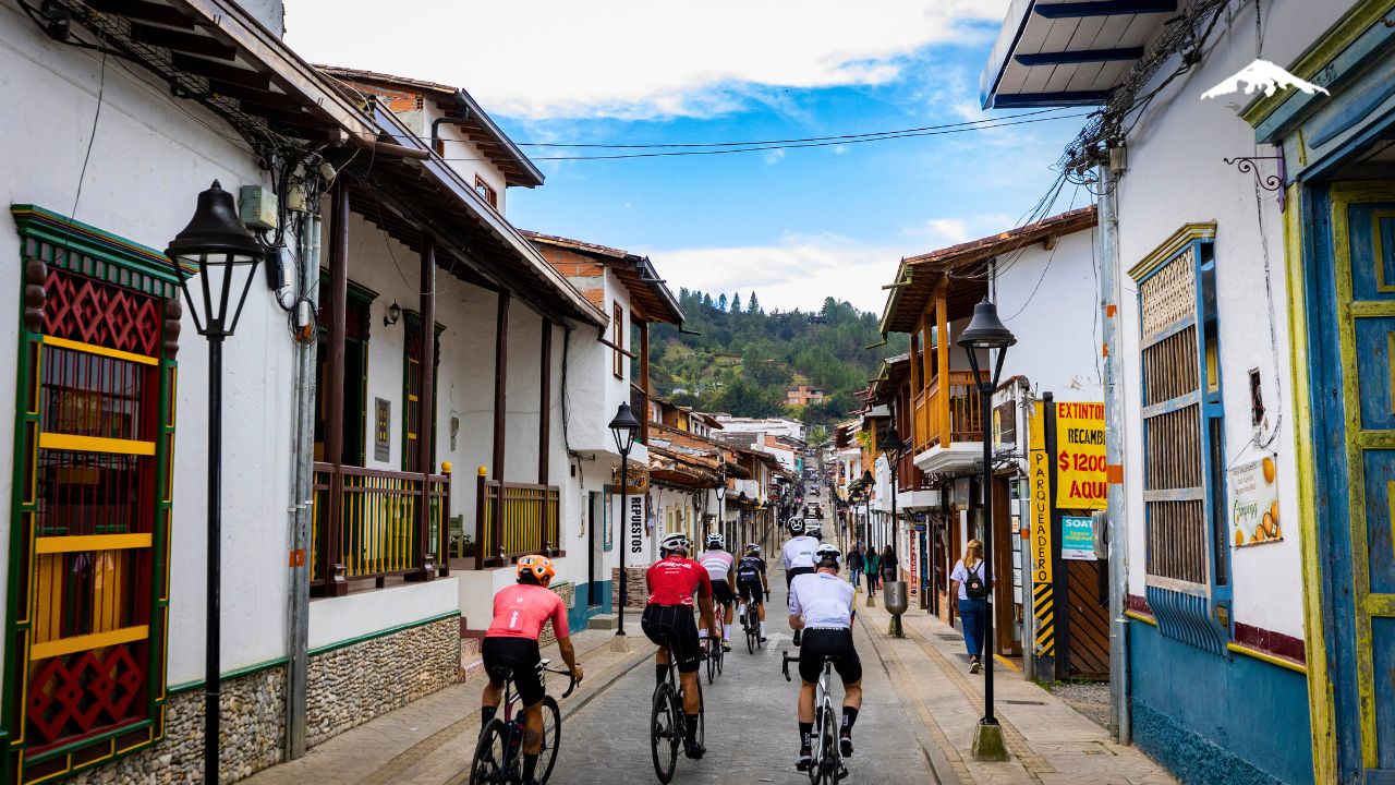 Medellin Route Cycling Tour