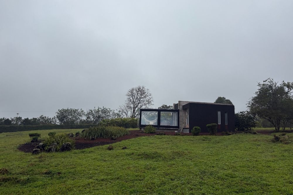 montemar galapagos eco luxury villas montemar galapagos eco luxury villas, modern eco villa in lush highlands, one of the luxury hotels in galapagos.