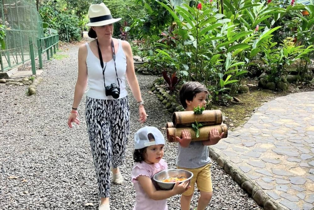 proyect asis rebecca's children at proyecto asis in costa rica