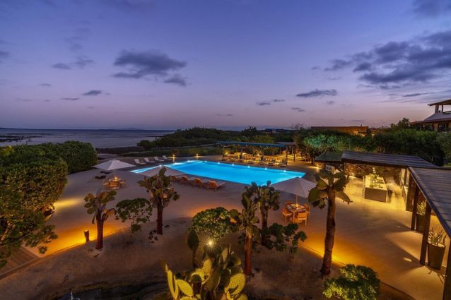 santa cruz finch bay santa cruz - finch bay - galapagos islands hotels