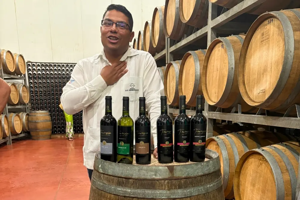 dos hemisferios ecuador winery dos hemisferios ecuador winery