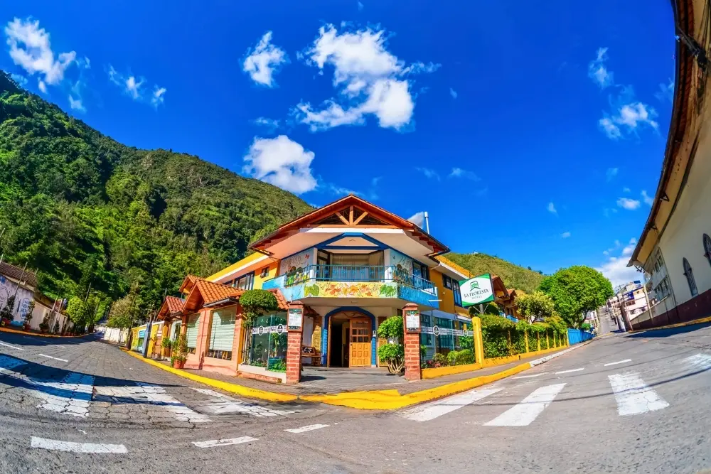 Hotel La Floresta - Baños