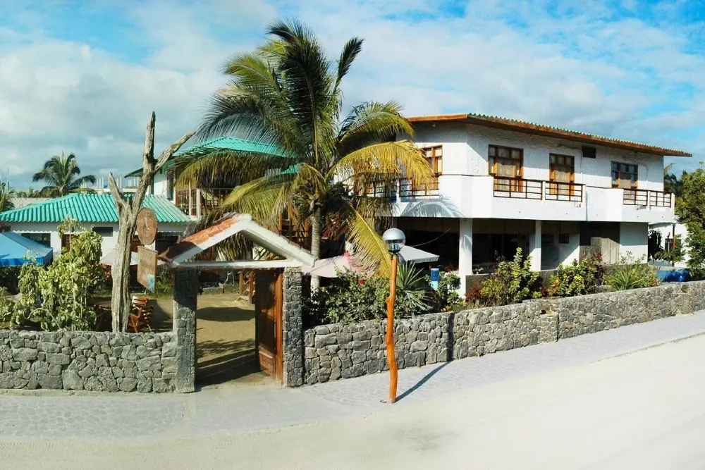 galapagos itinerary 7 days Hotel-San-Vicente-3-Isabelas