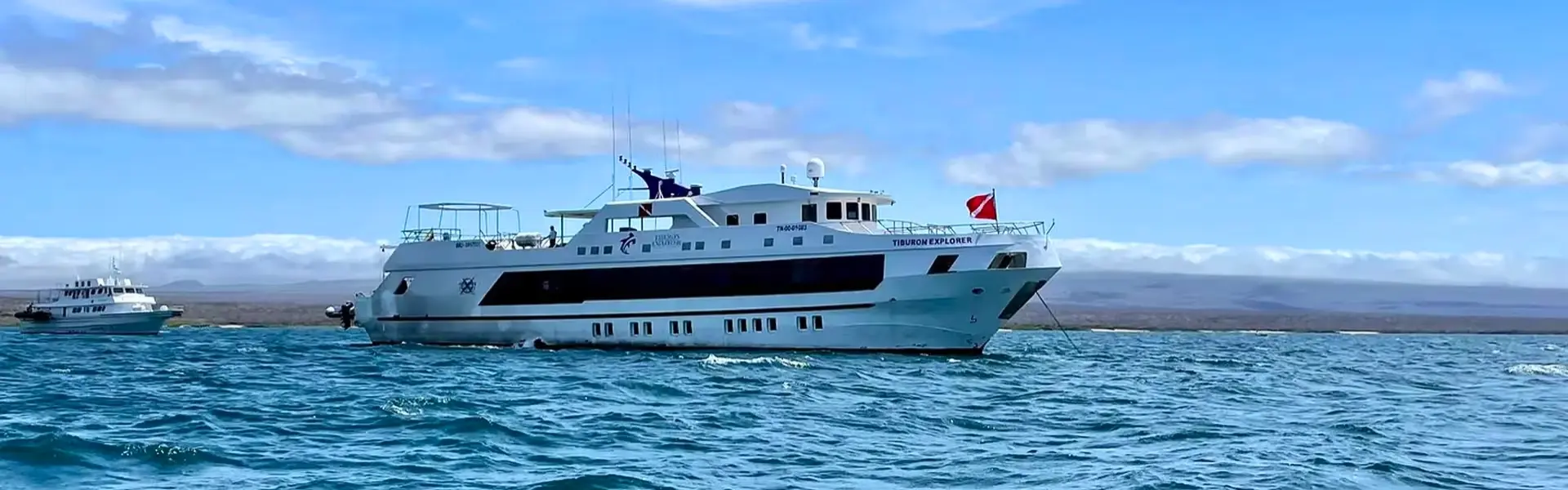 Tiburon Explorer Galapagos Cruise